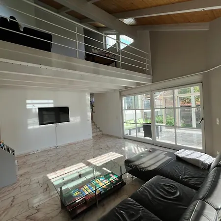 Encanto Villa *